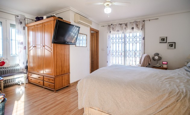 Herverkoop - Villa -
Torrevieja - LOS BALCONES - LOS ALTOS