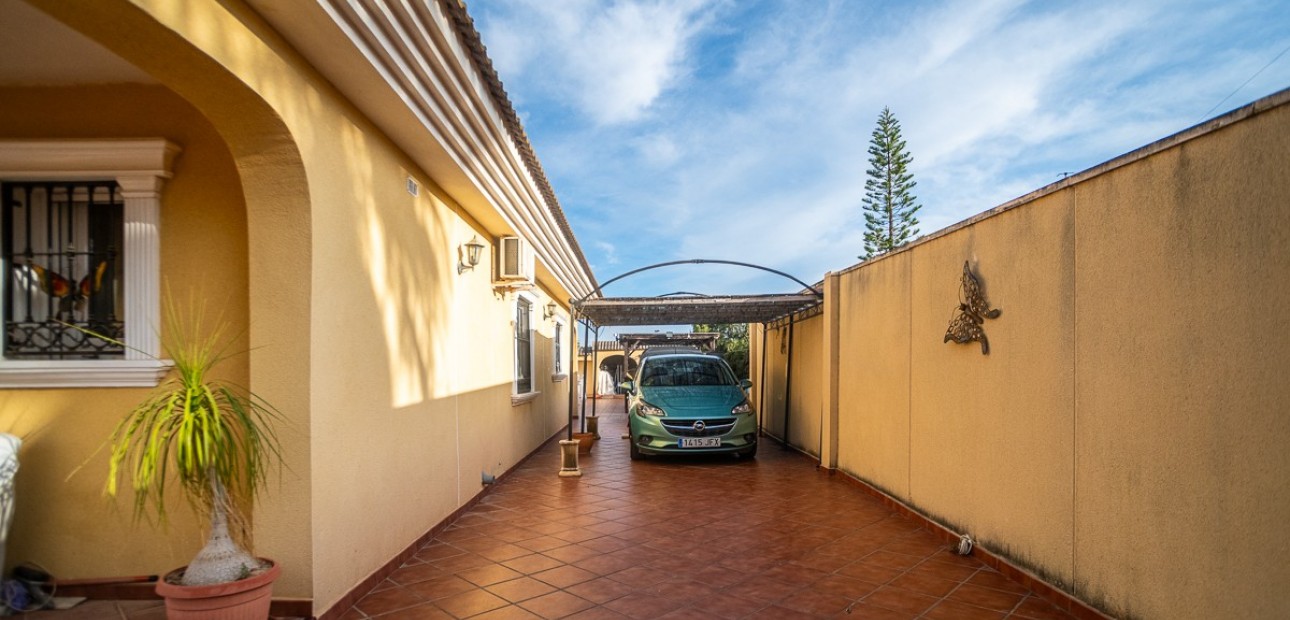 Herverkoop - Villa -
Torrevieja - LOS BALCONES - LOS ALTOS