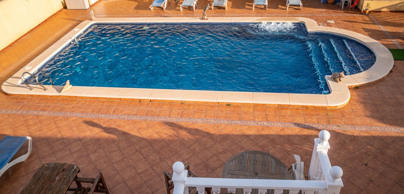 Herverkoop - Villa -
Torrevieja - LOS BALCONES - LOS ALTOS