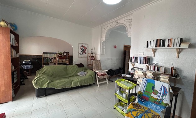 Venta - House -
Jacarilla