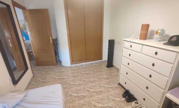 Herverkoop - Appartement / flat -
Torrevieja - Estacion de autobuses