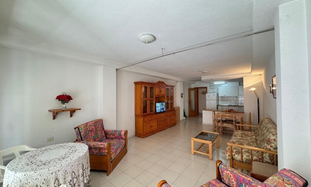 Herverkoop - Appartement / flat -
Torrevieja - Estacion de autobuses