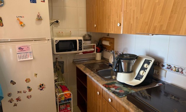 Herverkoop - Appartement / flat -
Torrevieja - Estacion de autobuses