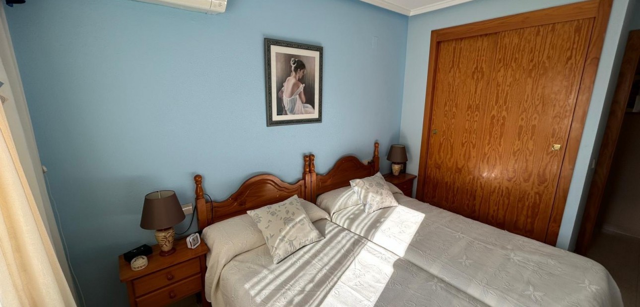 Herverkoop - Appartement / flat -
Torrevieja - Estacion de autobuses