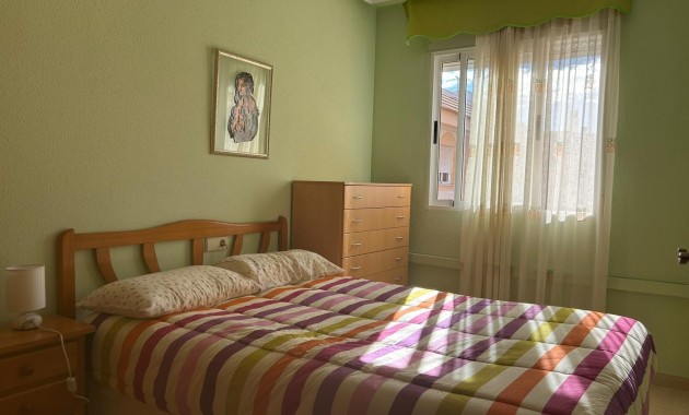 Herverkoop - Appartement / flat -
Torrevieja - Estacion de autobuses