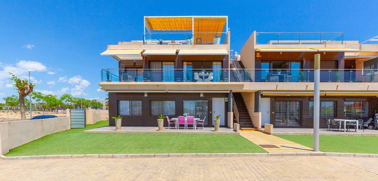 Herverkoop - Appartement / flat -
Torre de La Horadada - Torre de La Horadada - Town