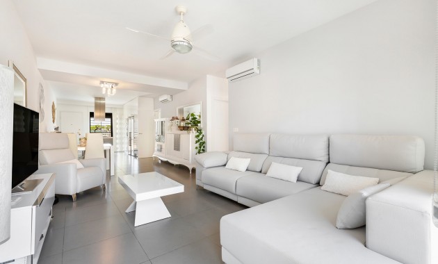 Herverkoop - Appartement / flat -
Torre de La Horadada - Torre de La Horadada - Town