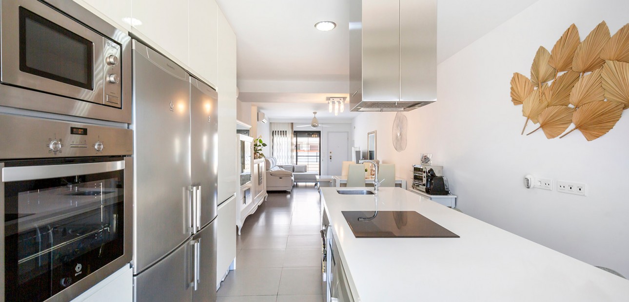 Herverkoop - Appartement / flat -
Torre de La Horadada - Torre de La Horadada - Town