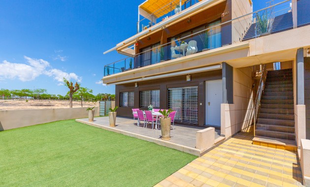 Herverkoop - Appartement / flat -
Torre de La Horadada - Torre de La Horadada - Town