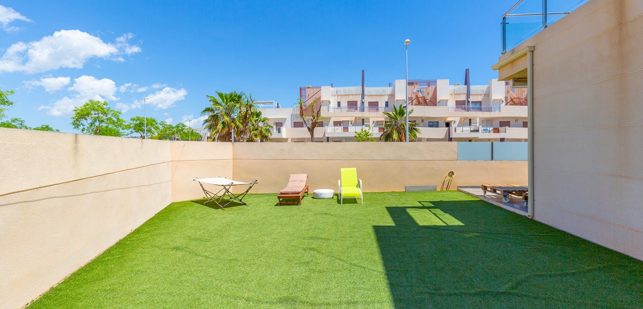 Herverkoop - Appartement / flat -
Torre de La Horadada - Torre de La Horadada - Town