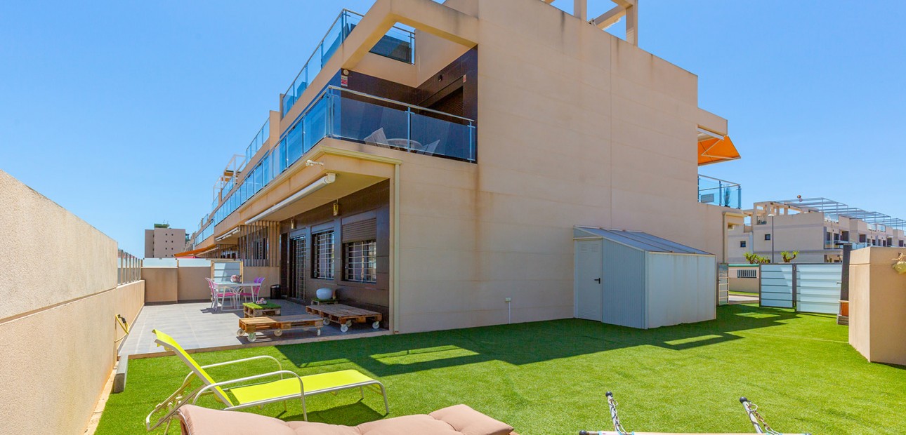 Herverkoop - Appartement / flat -
Torre de La Horadada - Torre de La Horadada - Town