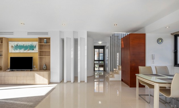 Herverkoop - Detached Villa -
Orihuela Costa - La Zenia