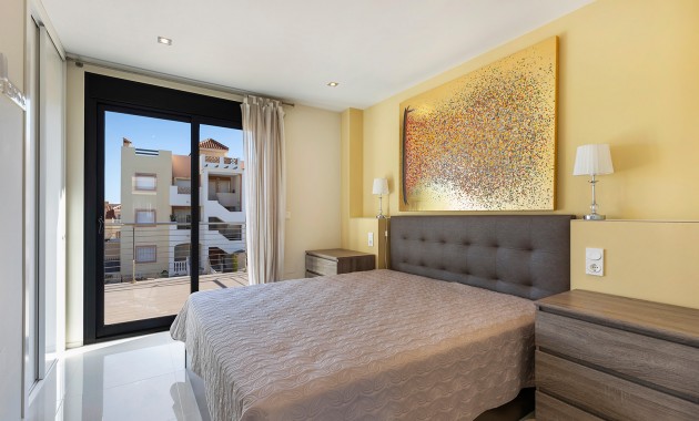 Herverkoop - Detached Villa -
Orihuela Costa - La Zenia