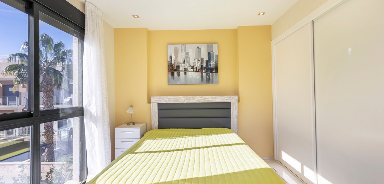 Herverkoop - Detached Villa -
Orihuela Costa - La Zenia