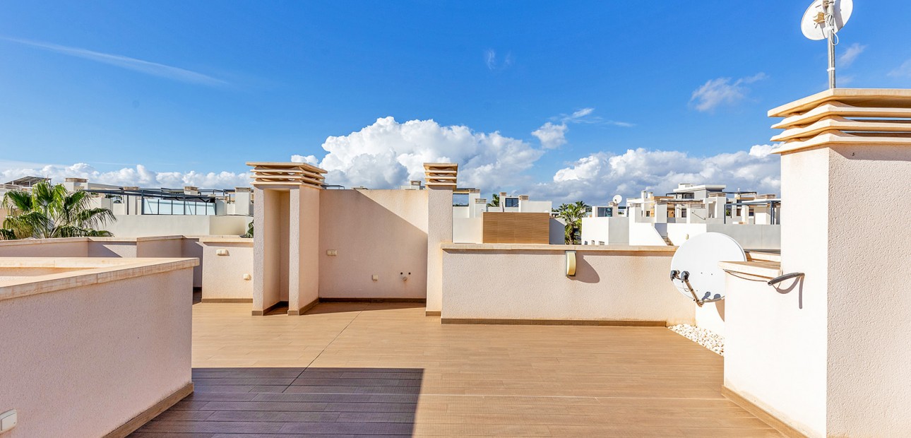 Herverkoop - Detached Villa -
Orihuela Costa - La Zenia