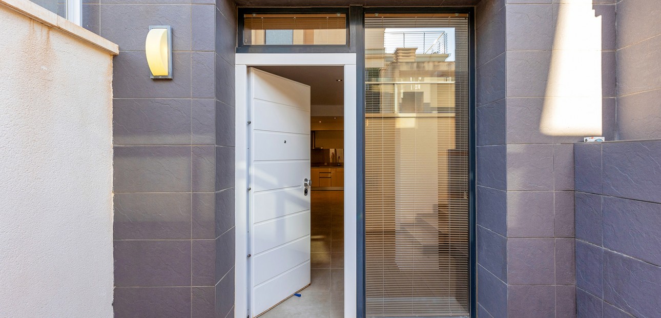 Herverkoop - Detached Villa -
Orihuela Costa - La Zenia