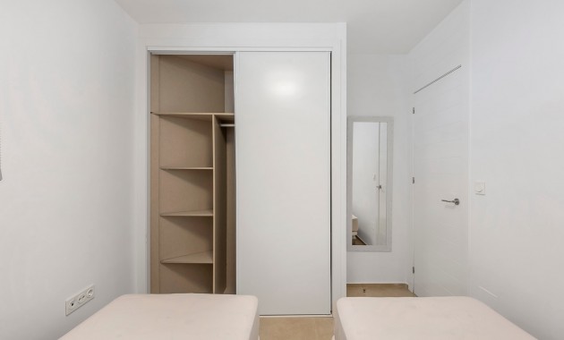 Herverkoop - Detached Villa -
Orihuela Costa - La Zenia