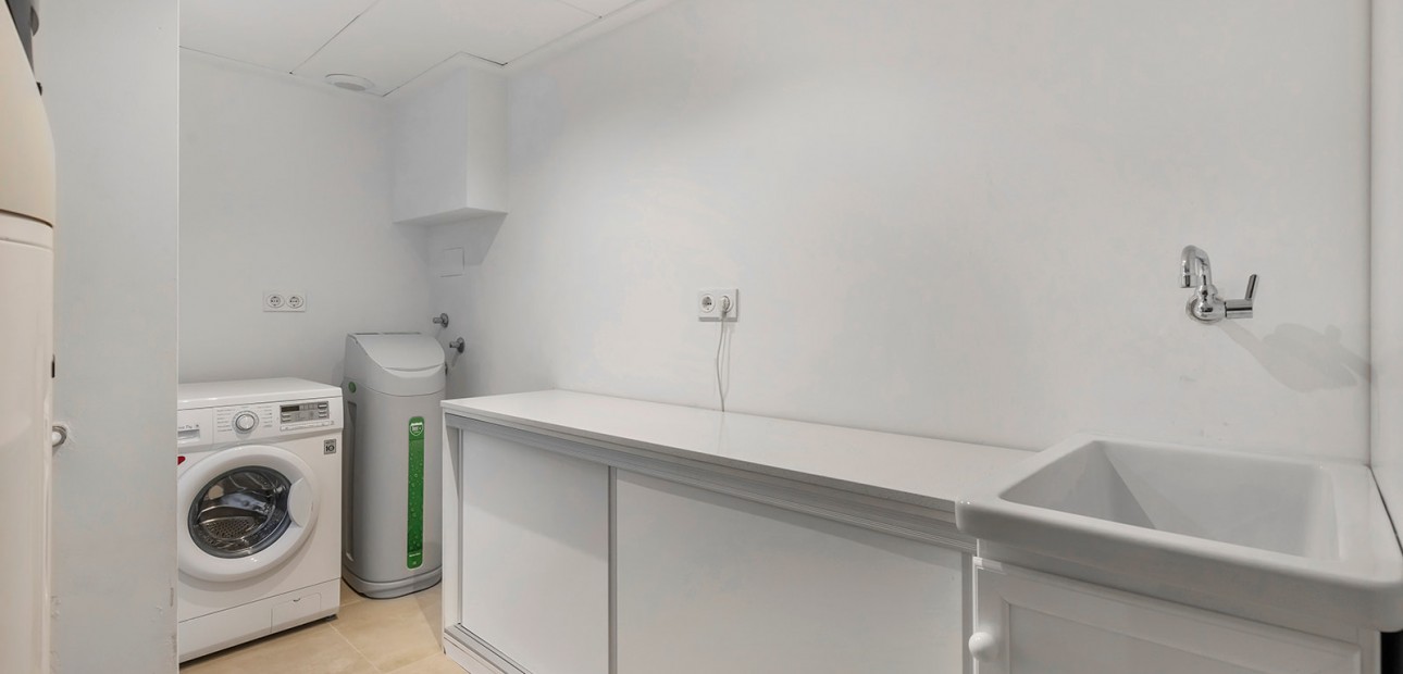 Herverkoop - Detached Villa -
Orihuela Costa - La Zenia