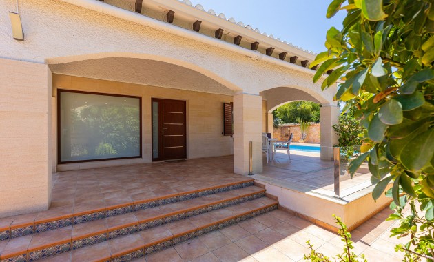 Herverkoop - Detached Villa -
Orihuela Costa - Punta Prima