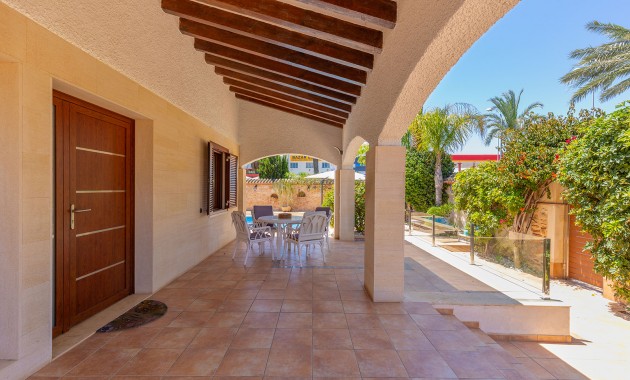 Herverkoop - Detached Villa -
Orihuela Costa - Punta Prima