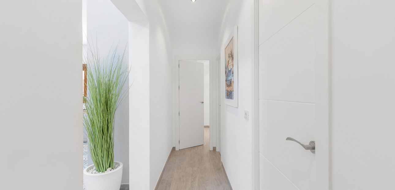 Herverkoop - Detached Villa -
Orihuela Costa - Punta Prima