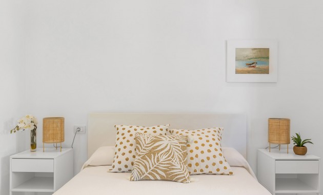 Herverkoop - Detached Villa -
Orihuela Costa - Punta Prima