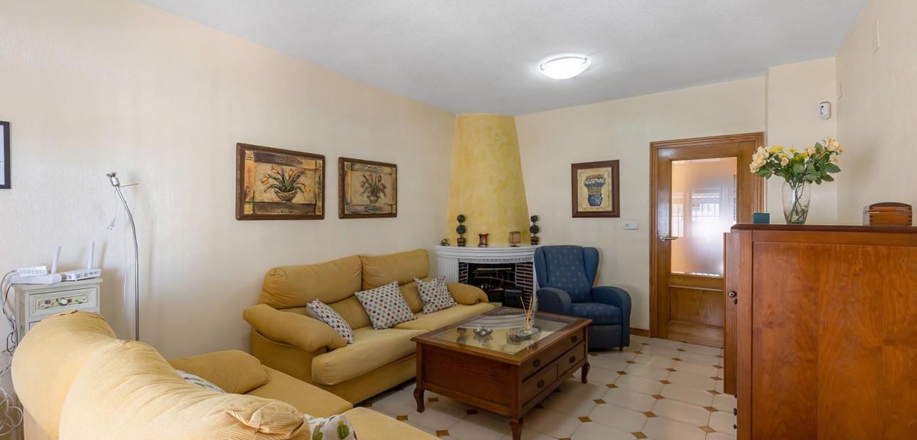 Herverkoop - Detached Villa -
Torrevieja - Rocio del Mar