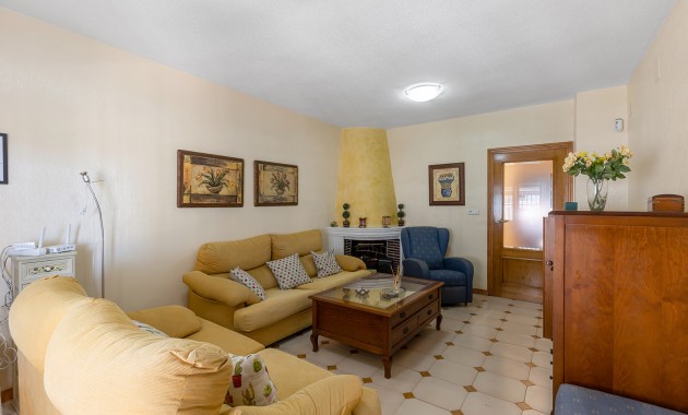 Herverkoop - Detached Villa -
Torrevieja - Rocio del Mar