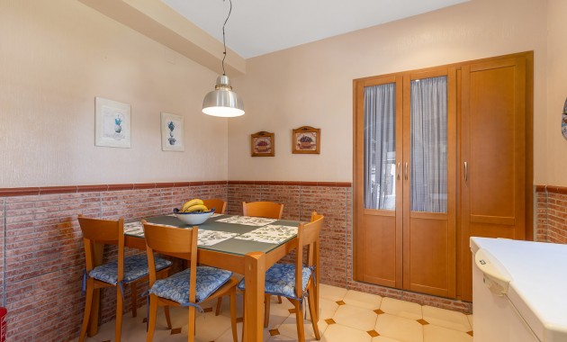 Herverkoop - Detached Villa -
Torrevieja - Rocio del Mar