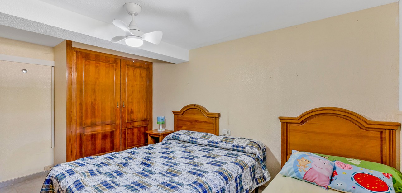 Herverkoop - Detached Villa -
Torrevieja - Rocio del Mar