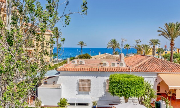 Herverkoop - Detached Villa -
Torrevieja - Rocio del Mar