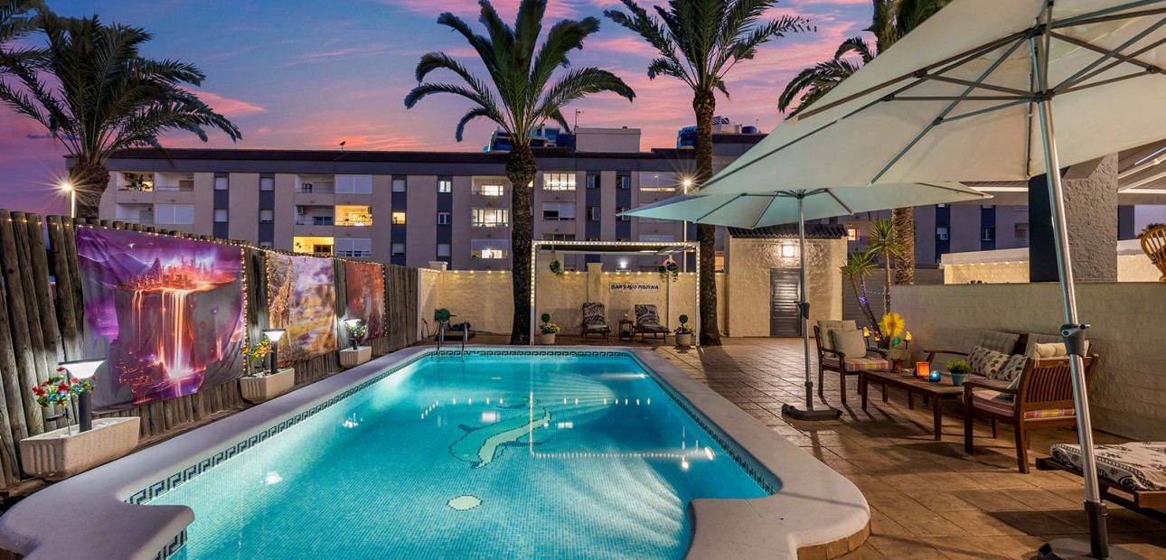 Herverkoop - Detached Villa -
Torrevieja - Rocio del Mar