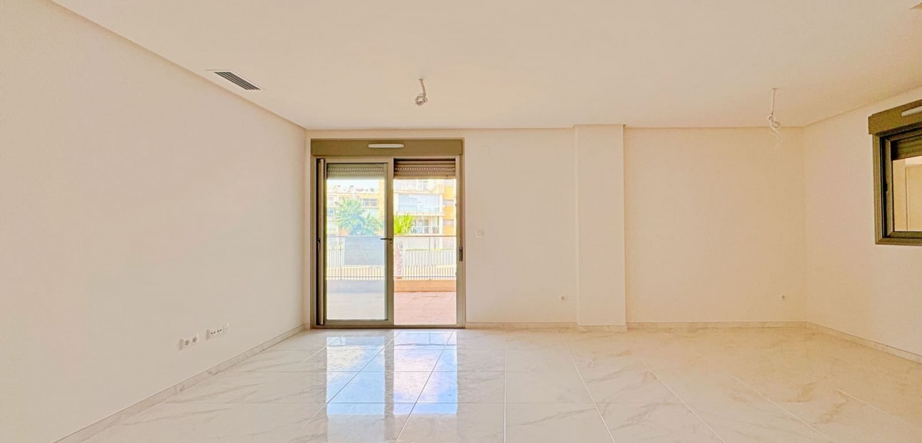 Herverkoop - Appartement / flat -
Orihuela Costa - Villamartin