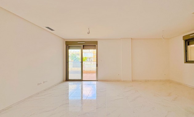 Herverkoop - Appartement / flat -
Orihuela Costa - Villamartin