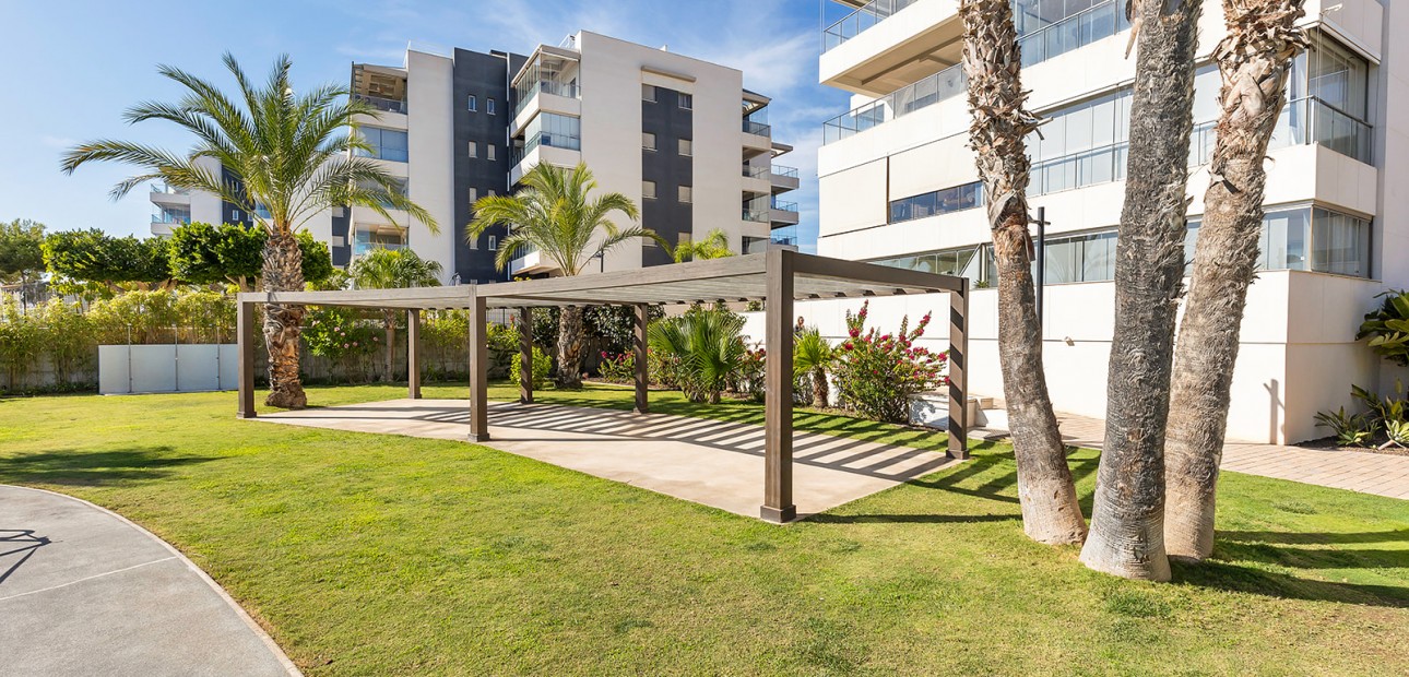 Herverkoop - Appartement / flat -
Orihuela Costa - Villamartin