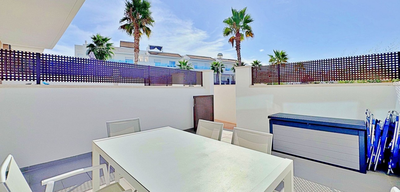 Herverkoop - Herenhuis -
Orihuela Costa - Los Balcones