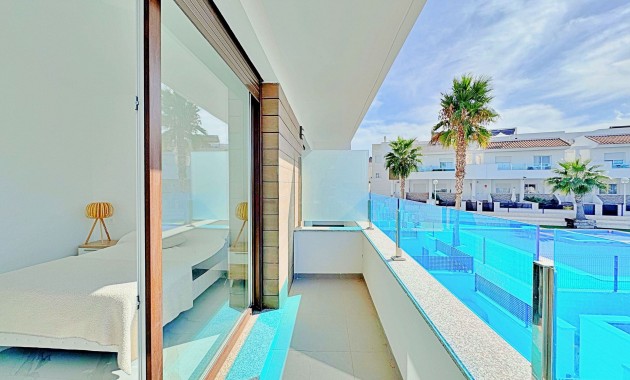 Herverkoop - Herenhuis -
Orihuela Costa - Los Balcones