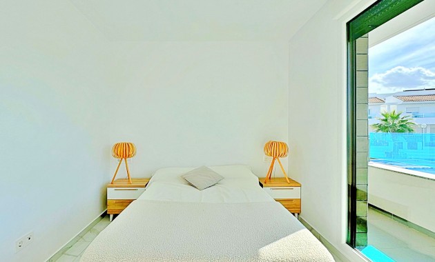 Herverkoop - Herenhuis -
Orihuela Costa - Los Balcones