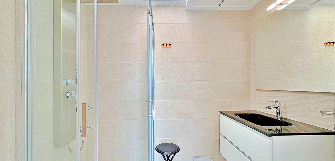 Herverkoop - Herenhuis -
Orihuela Costa - Los Balcones