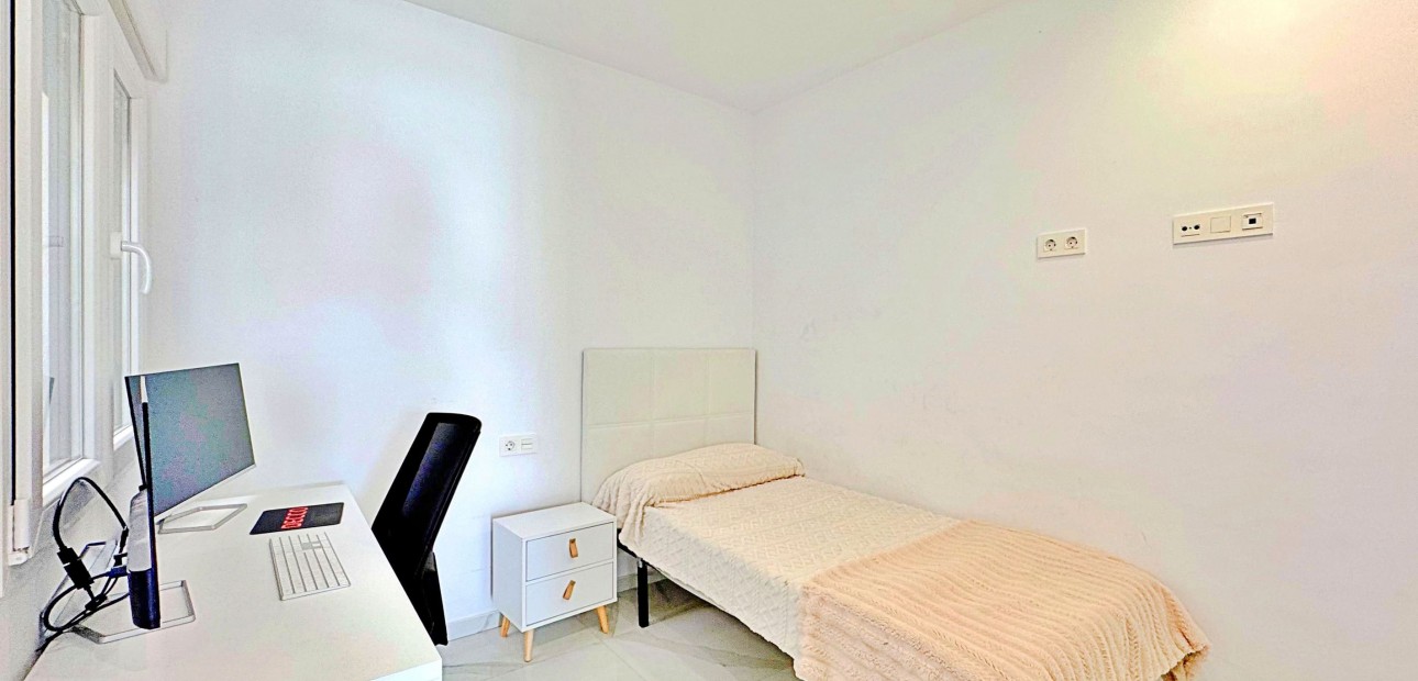 Herverkoop - Herenhuis -
Orihuela Costa - Los Balcones