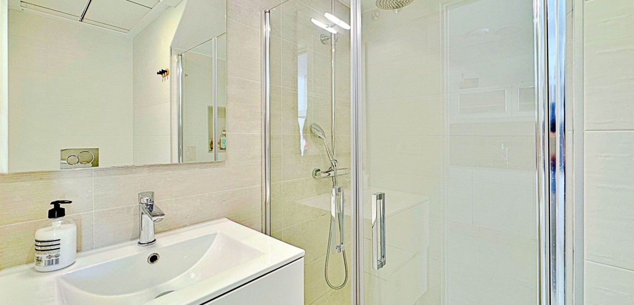 Herverkoop - Herenhuis -
Orihuela Costa - Los Balcones