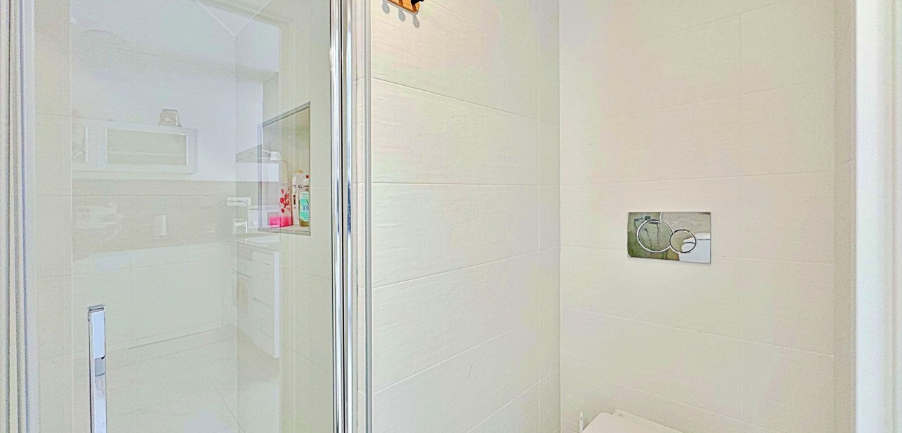 Herverkoop - Herenhuis -
Orihuela Costa - Los Balcones