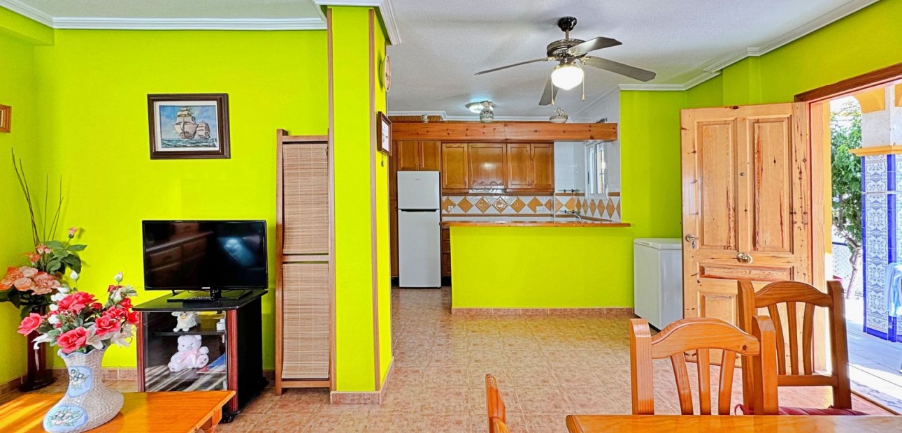 Herverkoop - Quad Villa -
Orihuela Costa - Punta Prima