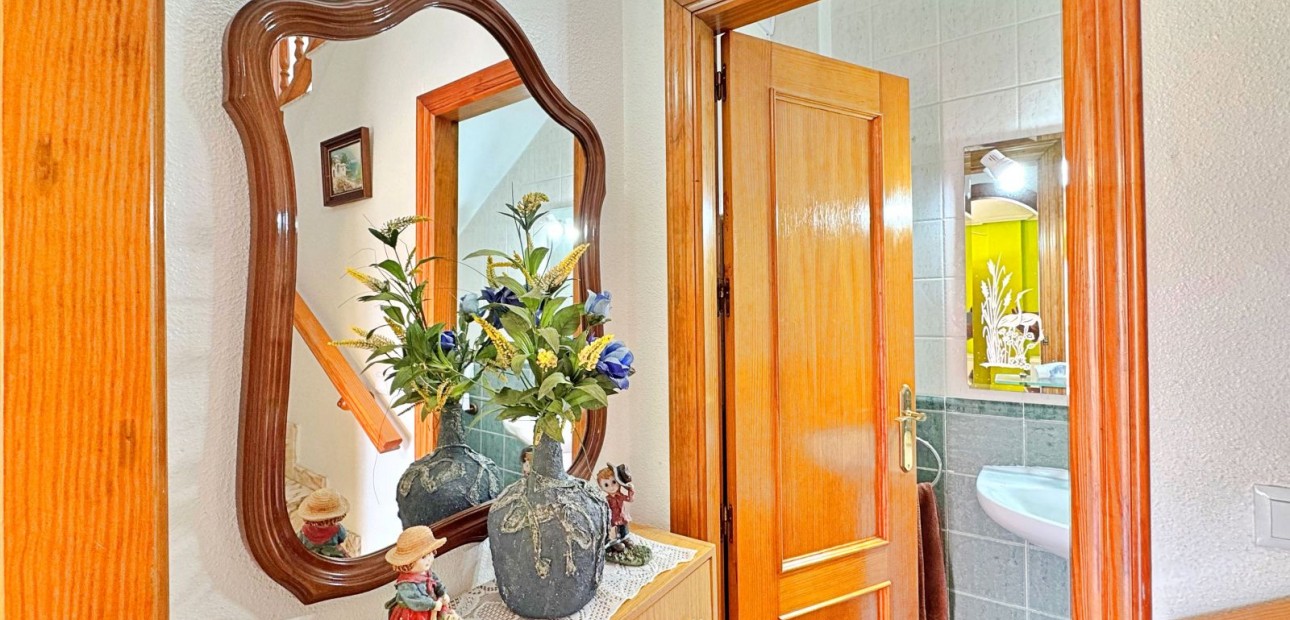 Herverkoop - Quad Villa -
Orihuela Costa - Punta Prima