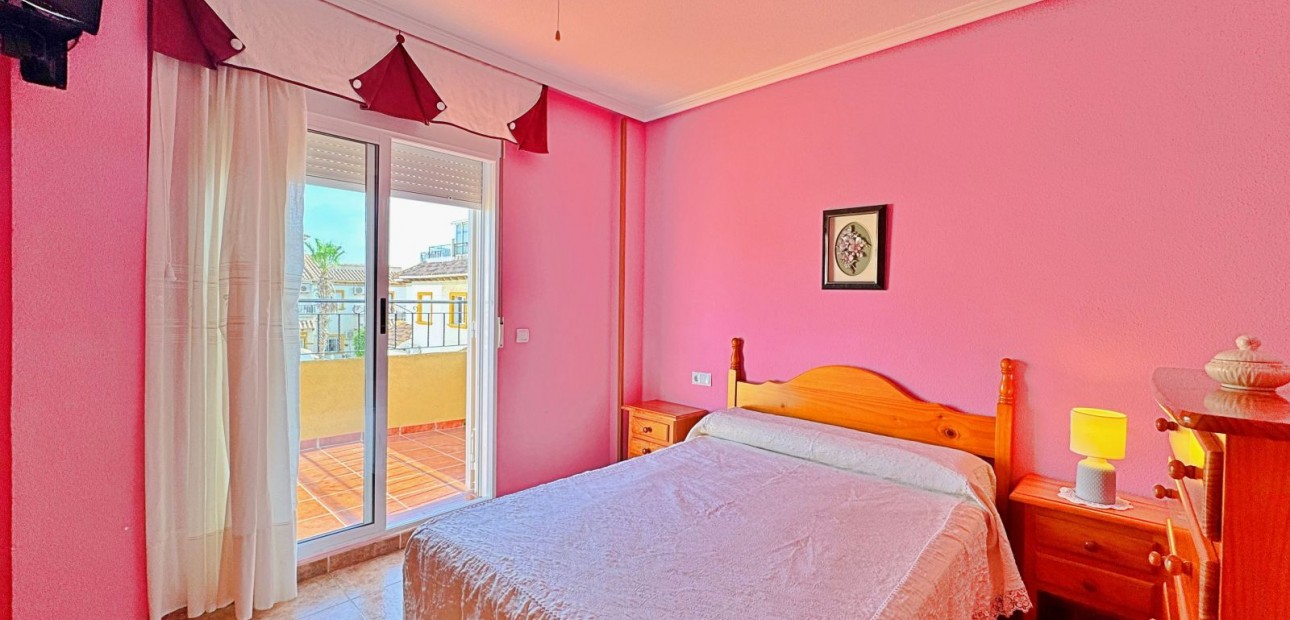 Herverkoop - Quad Villa -
Orihuela Costa - Punta Prima