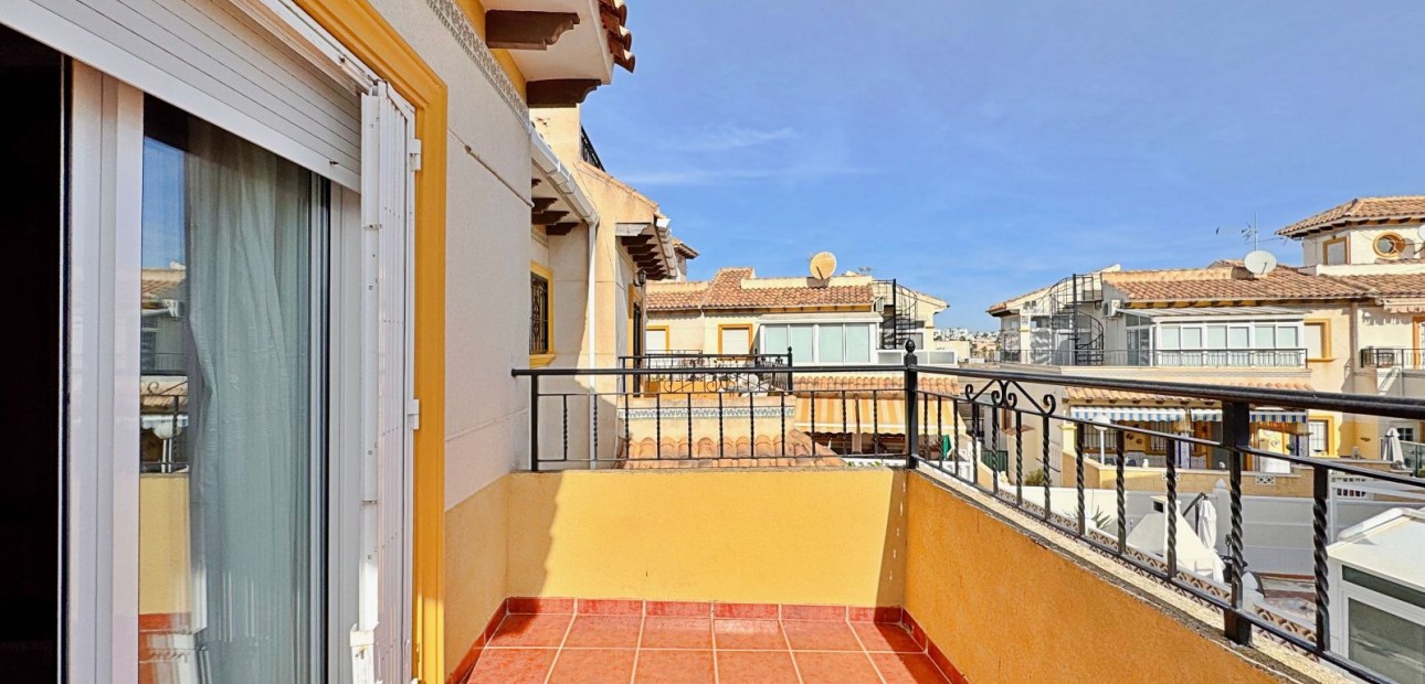 Herverkoop - Quad Villa -
Orihuela Costa - Punta Prima