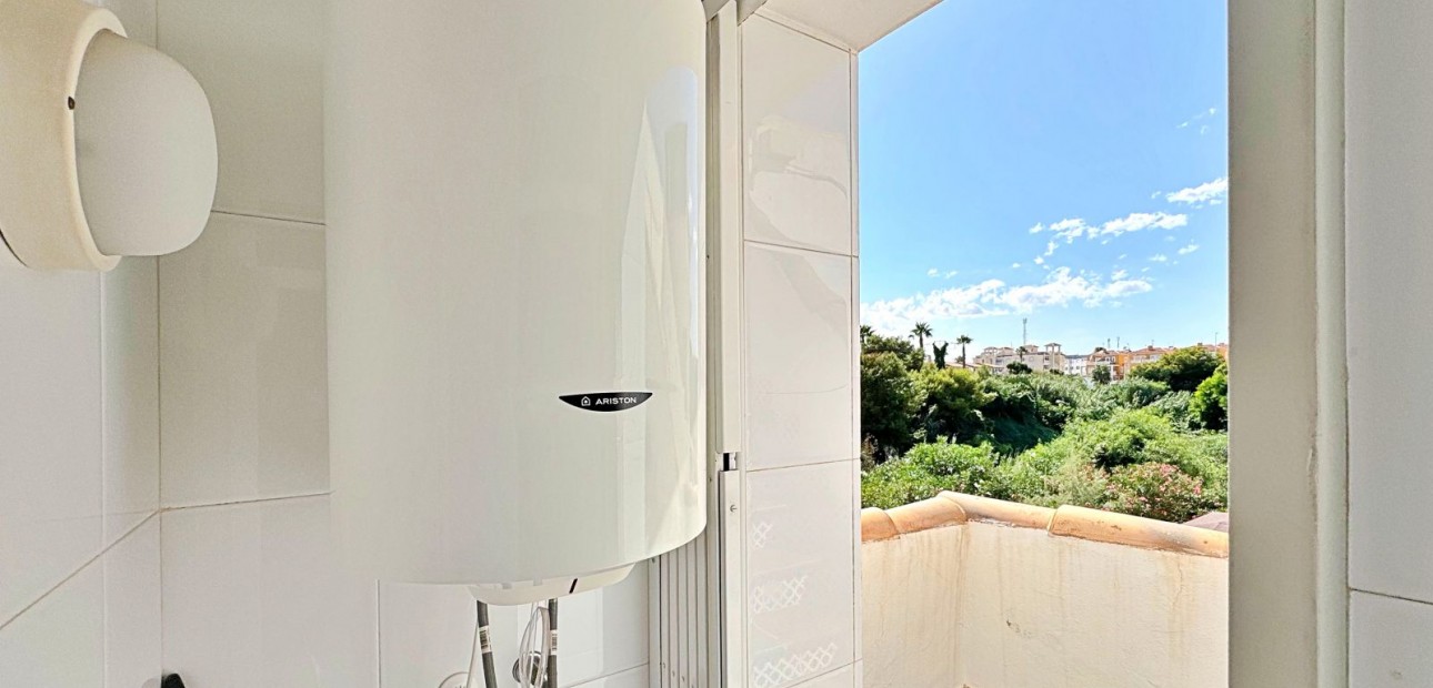 Herverkoop - Appartement / flat -
Orihuela Costa - La Zenia