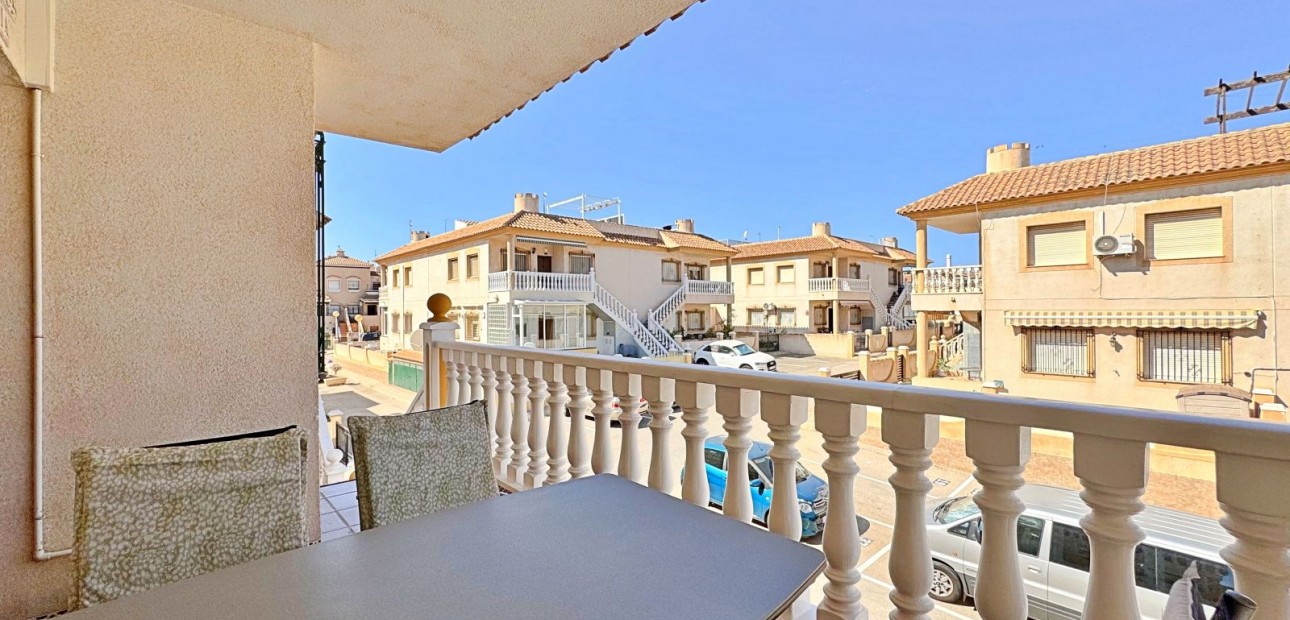 Herverkoop - Appartement / flat -
Orihuela Costa - La Zenia