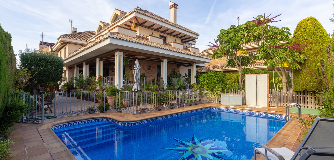 Herverkoop - Detached Villa -
Torrevieja - La Veleta