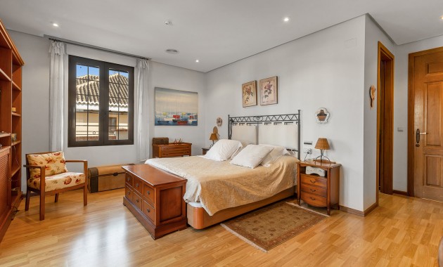 Herverkoop - Detached Villa -
Torrevieja - La Veleta